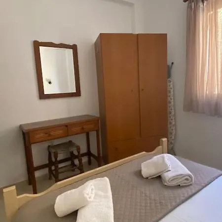 Appartamento Miros Garden In 50m From The