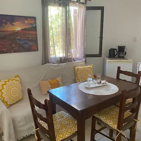 Appartamento Miros Garden In 50m From The Agia Pelagia (Creta)