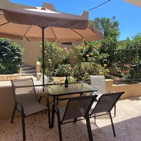 Miros Garden In 50m From The Appartamento
