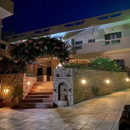 Appartamento Miros Garden In 50m From The *